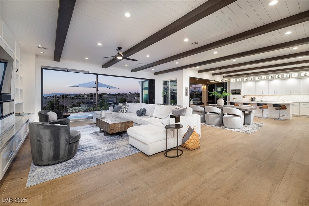 2840 Foxtail Creek Avenue