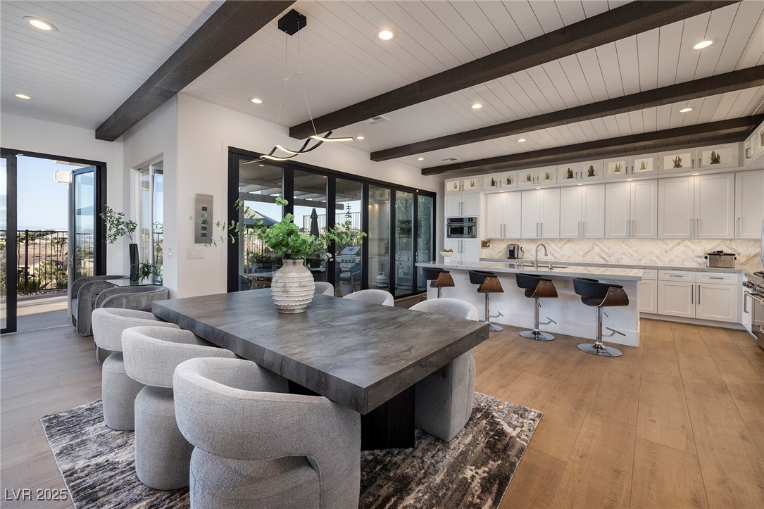 2840 Foxtail Creek Avenue