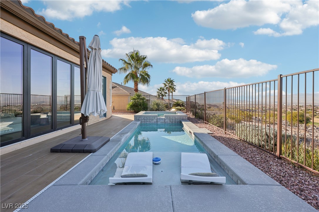 2840 Foxtail Creek Avenue