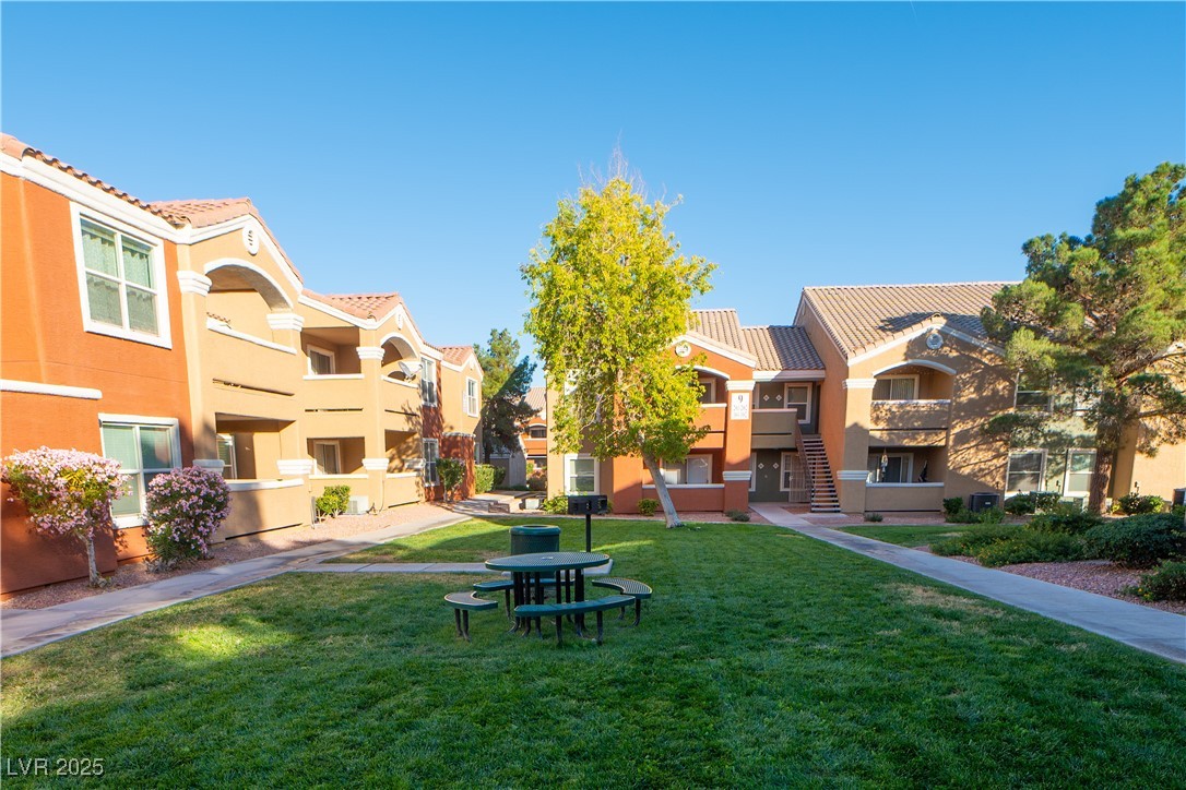 8101 West Flamingo Road 1057