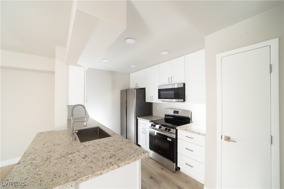8101 West Flamingo Road 1057