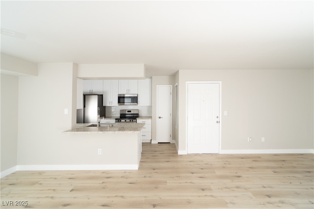 8101 West Flamingo Road 1057