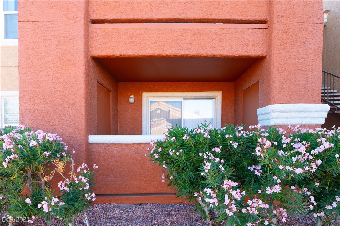 8101 West Flamingo Road 1057