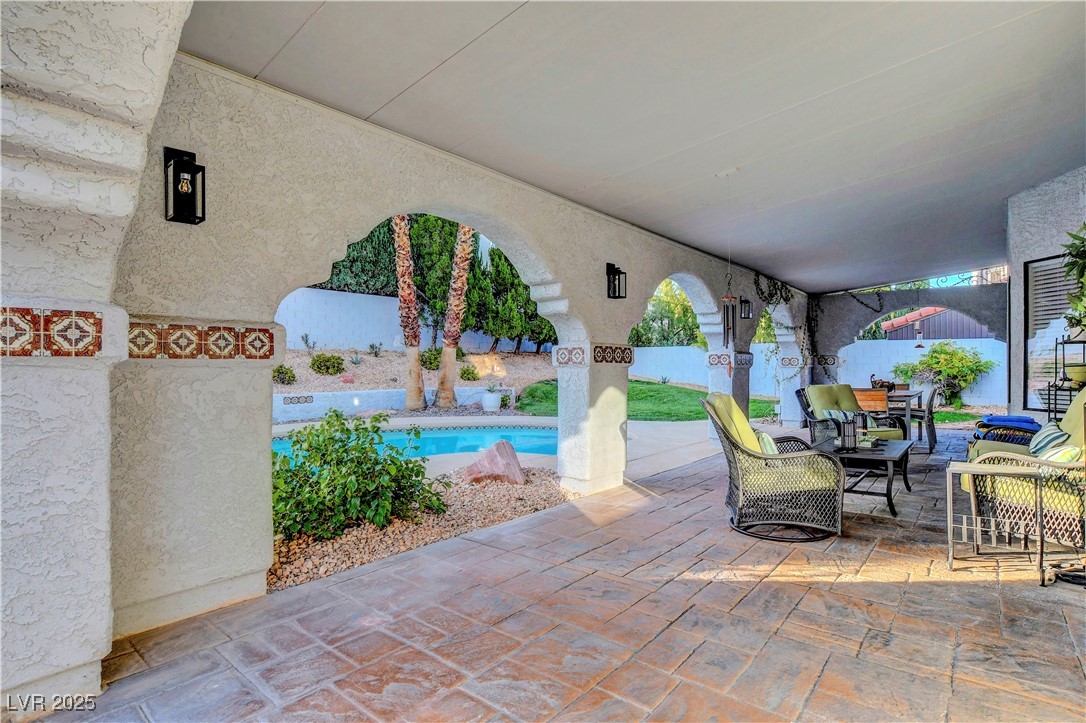 2825 Waterview Drive