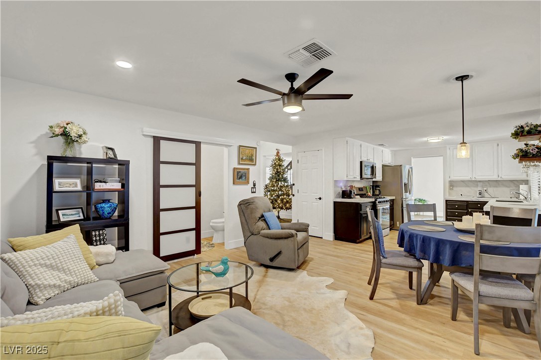 2825 Waterview Drive