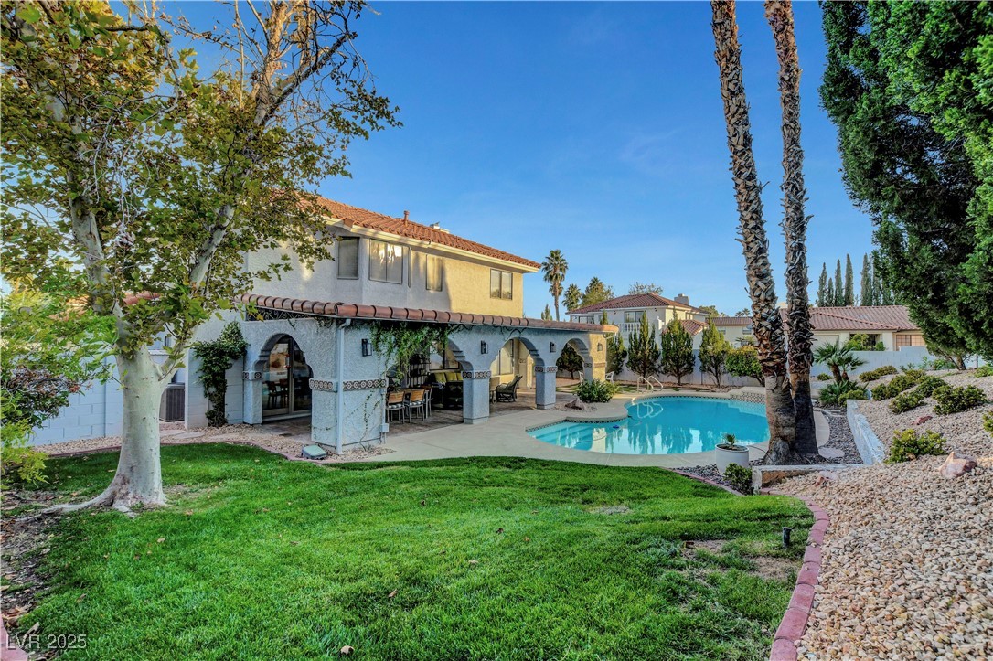 2825 Waterview Drive