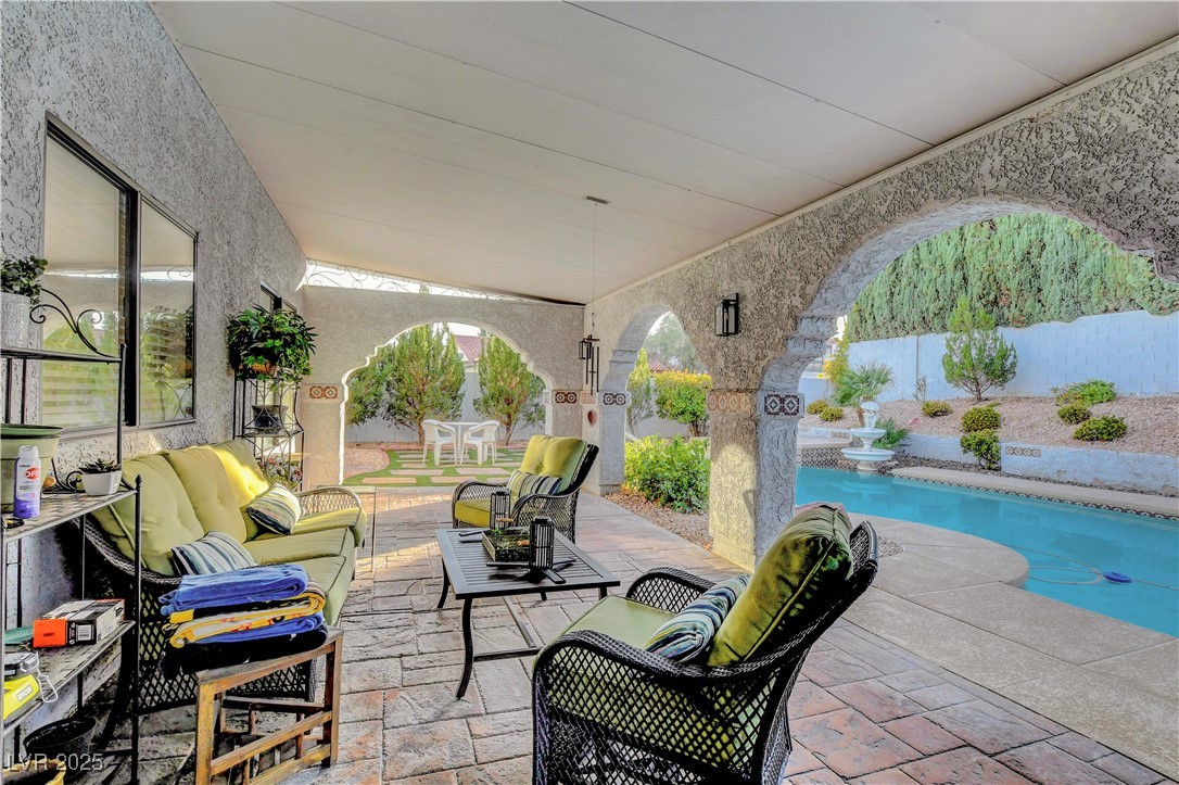 2825 Waterview Drive