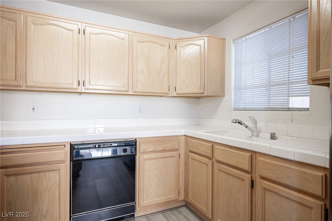 8301 Boseck Drive 213