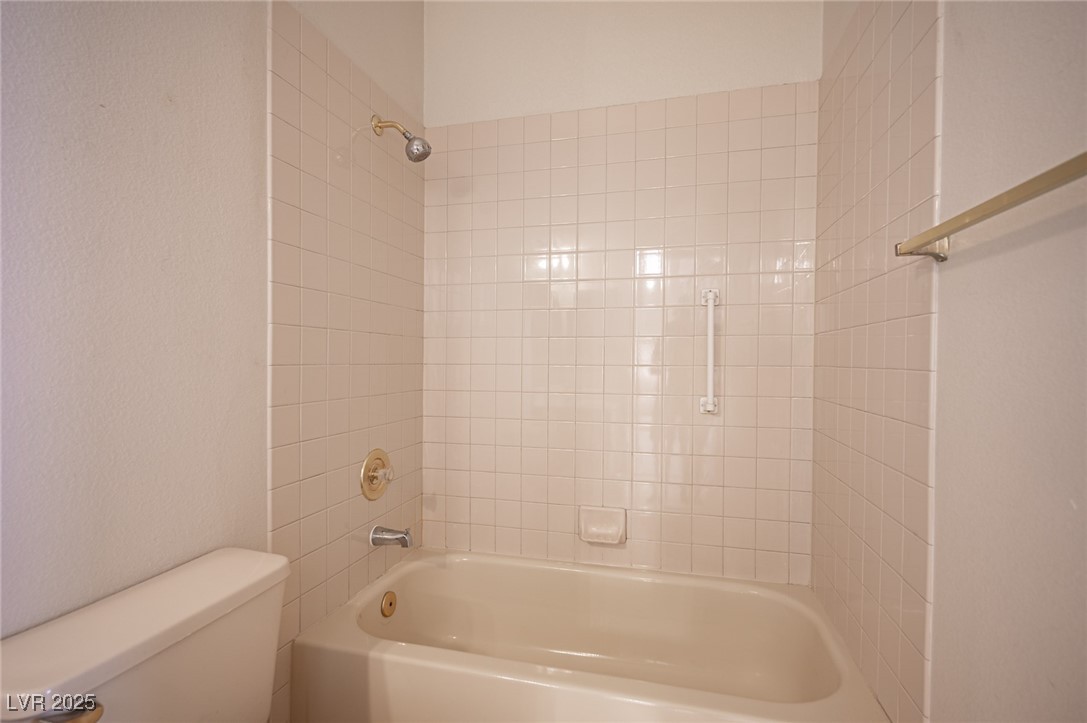 8301 Boseck Drive 213