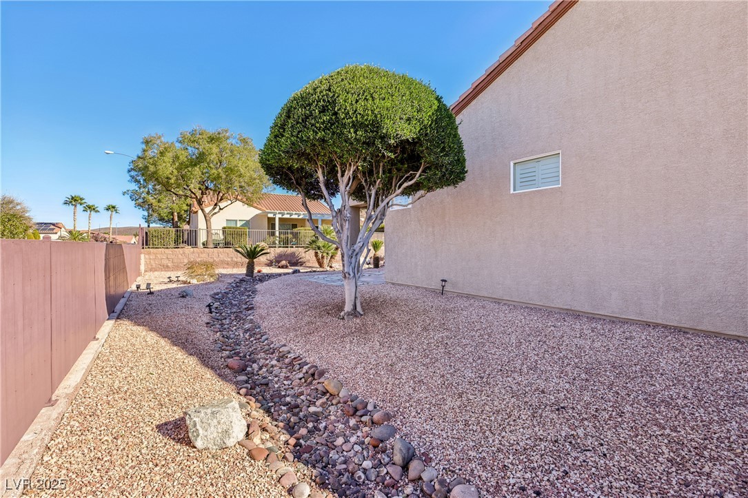 2320 Anderson Park Drive