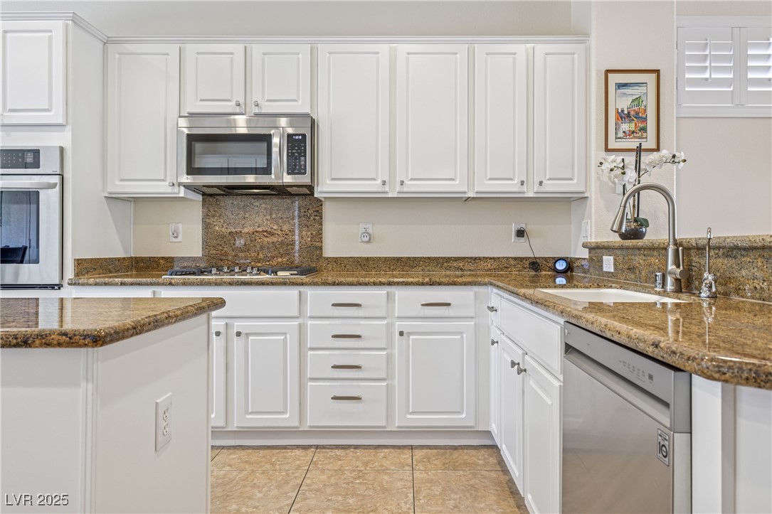 2320 Anderson Park Drive