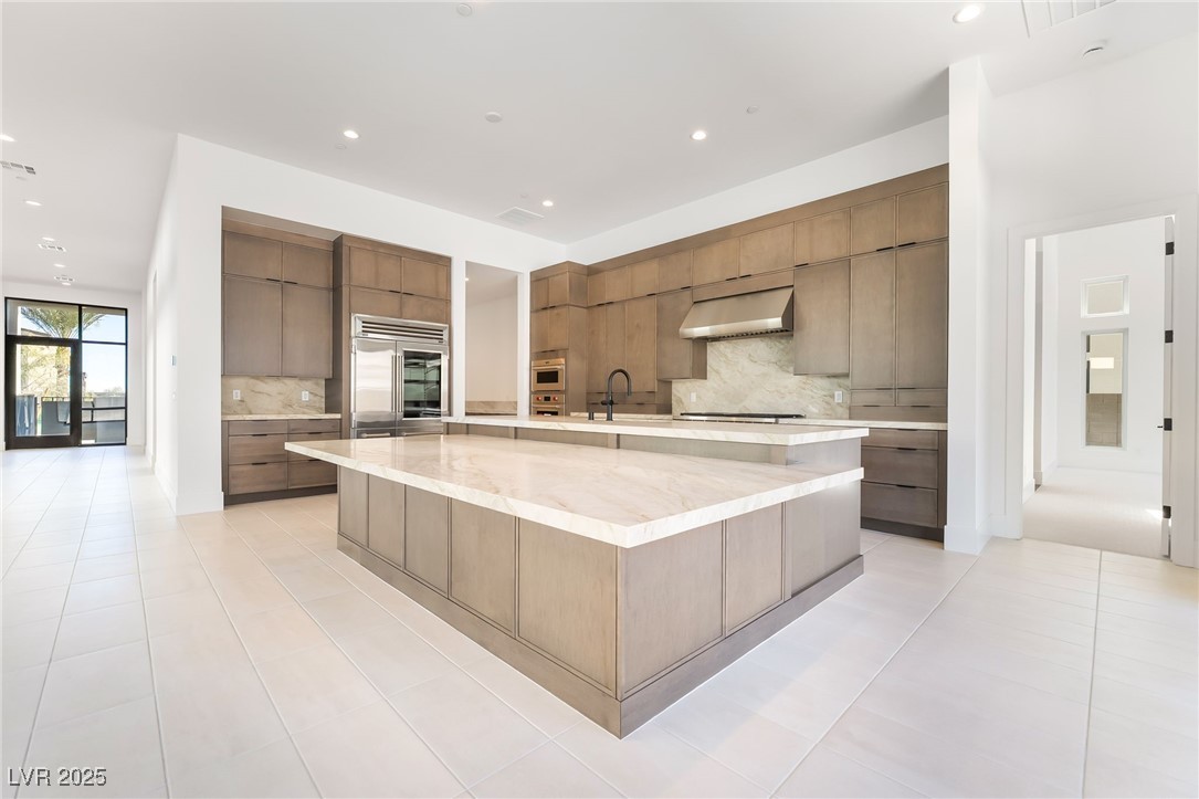 4811 Verde Bloom Street