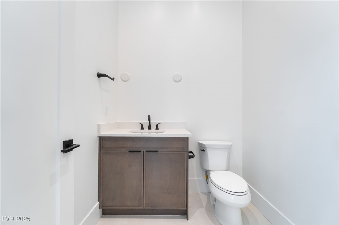 4811 Verde Bloom Street