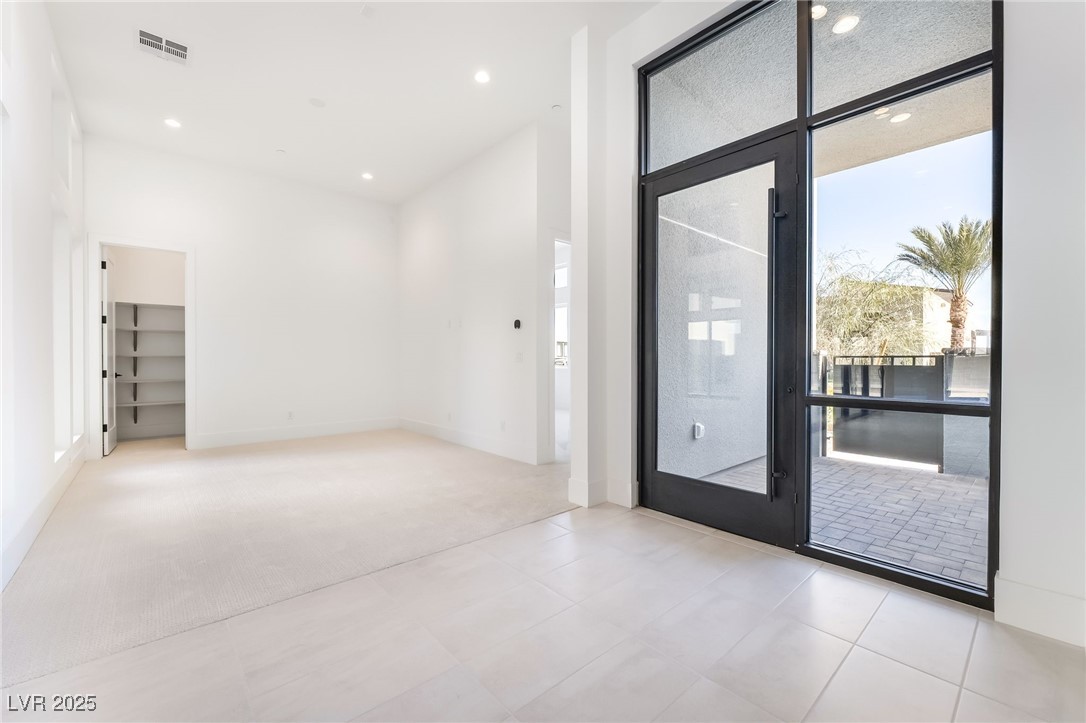 4811 Verde Bloom Street