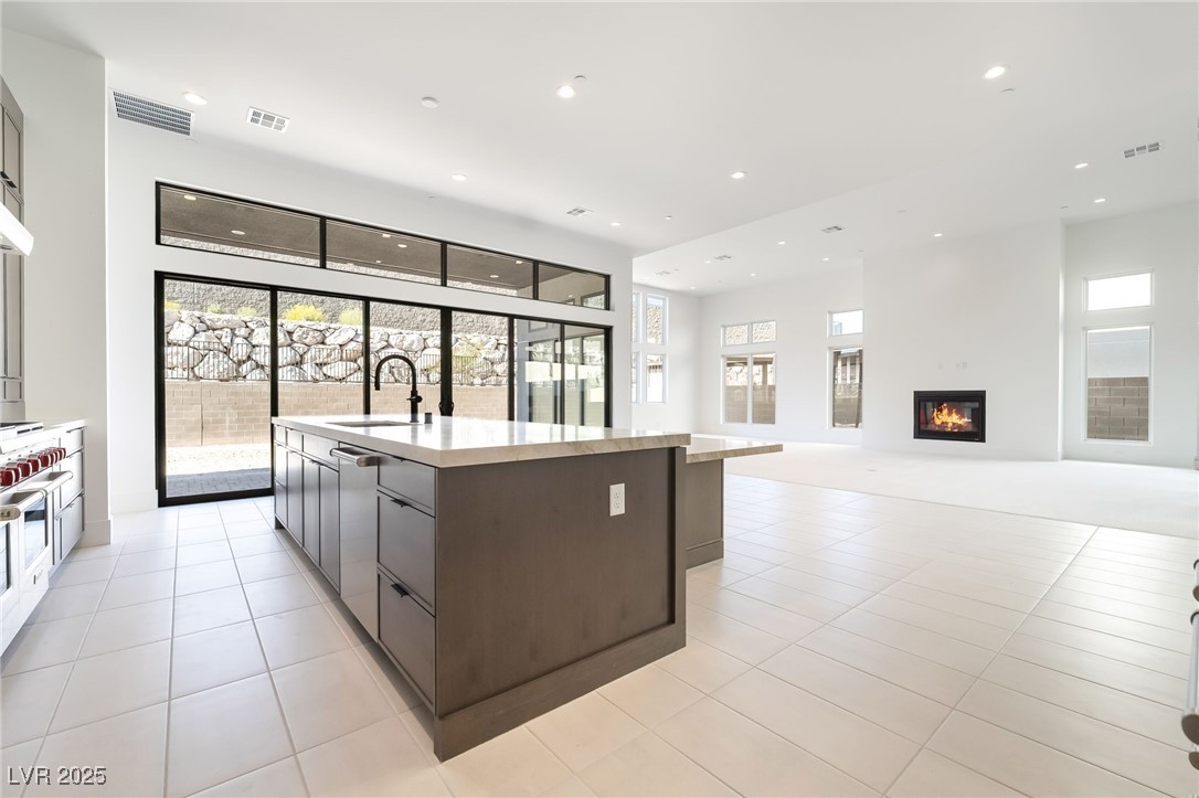 4811 Verde Bloom Street