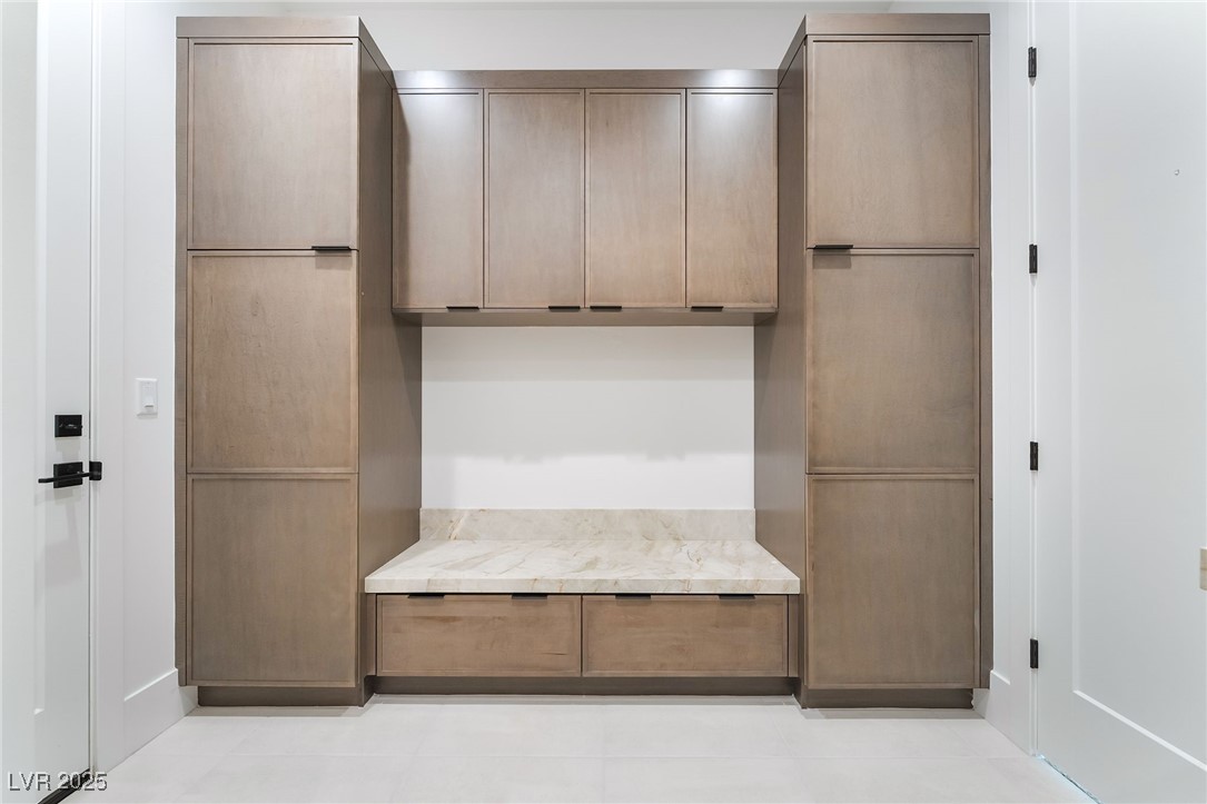 4811 Verde Bloom Street