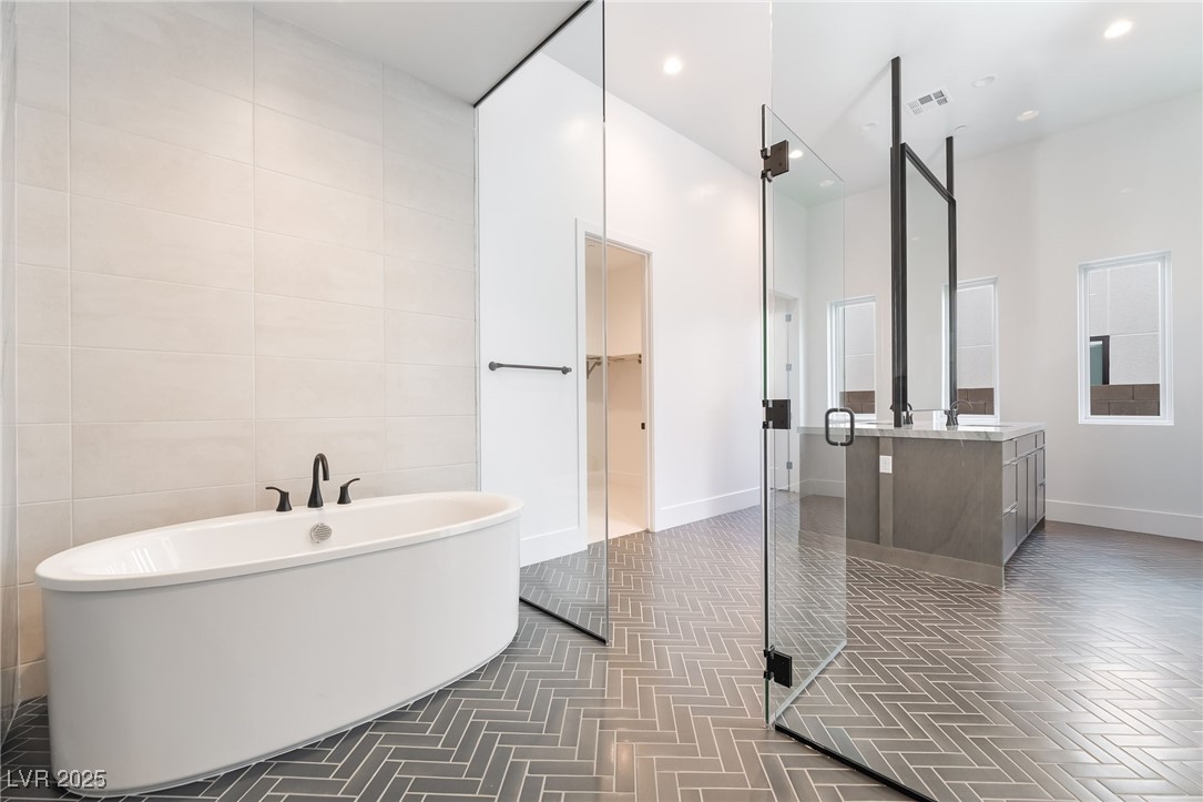 4811 Verde Bloom Street