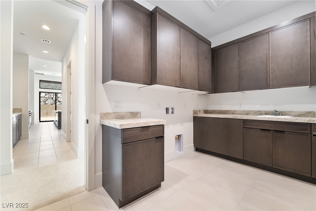 4811 Verde Bloom Street