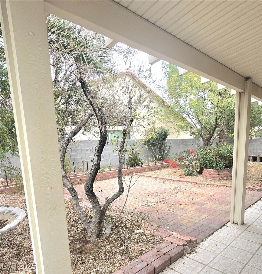 3228 West Hammer Lane