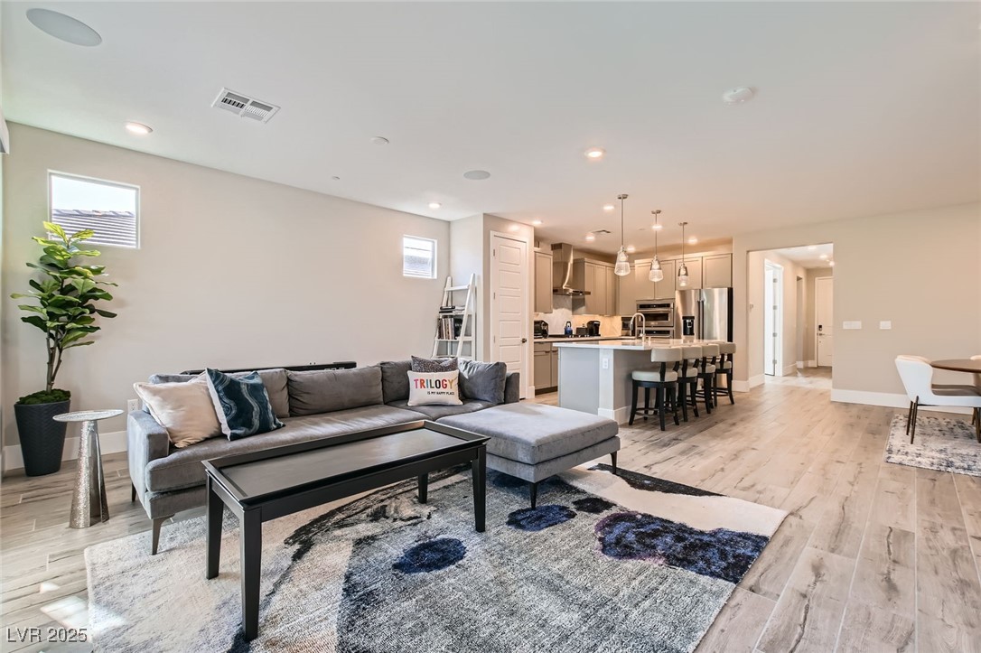 10042 Cardinal Knoll Avenue