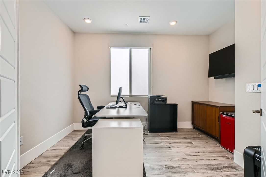 10042 Cardinal Knoll Avenue