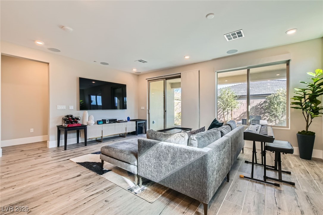 10042 Cardinal Knoll Avenue