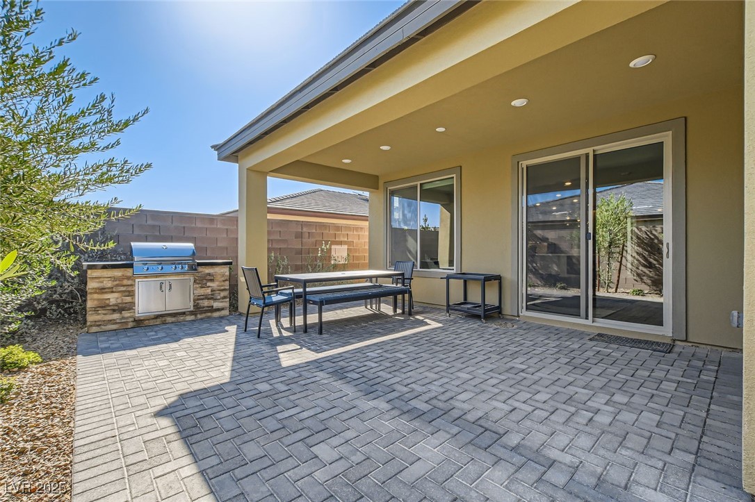 10042 Cardinal Knoll Avenue