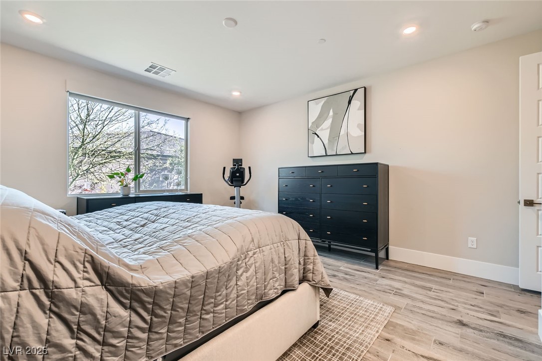 10042 Cardinal Knoll Avenue