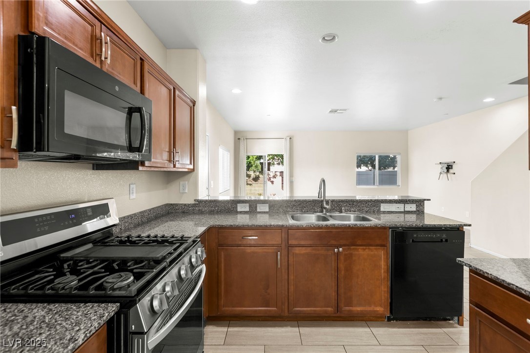 6578 Charlie Chaplin Avenue 103