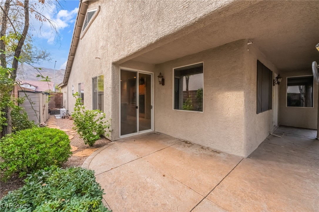 3512 Natural View Street