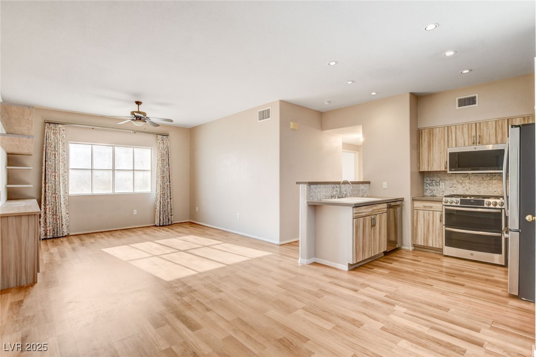 9303 Gilcrease Avenue 1242