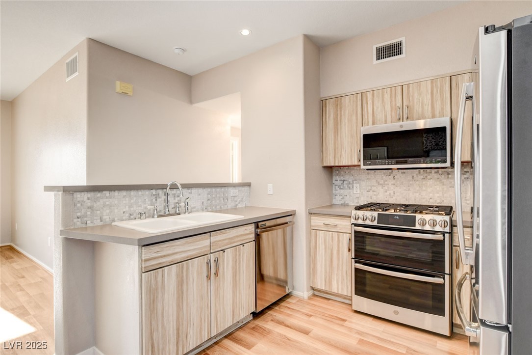 9303 Gilcrease Avenue 1242