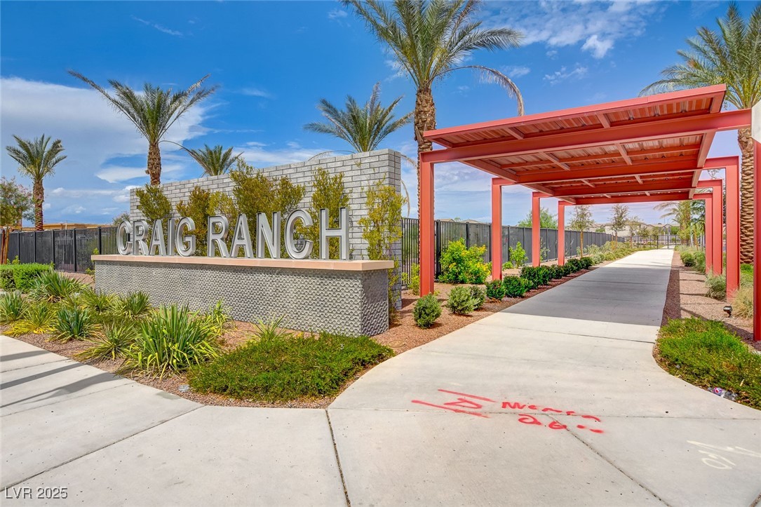 4630 Summer Azure Street