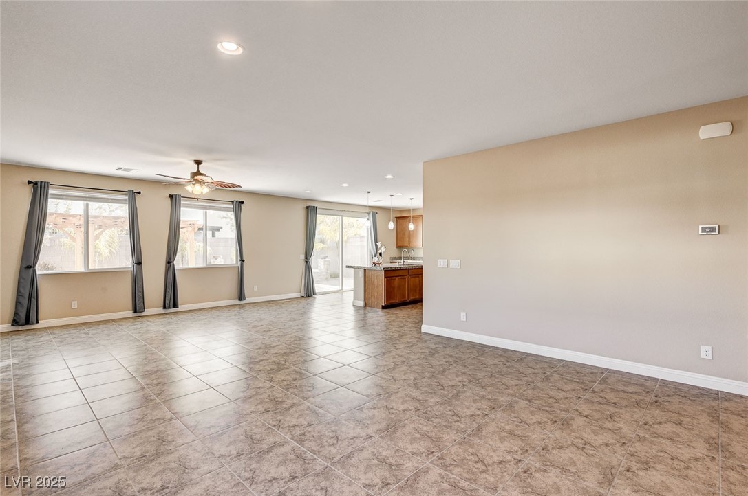 4630 Summer Azure Street