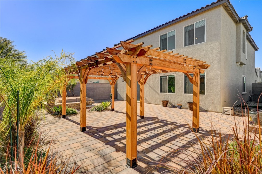 4630 Summer Azure Street