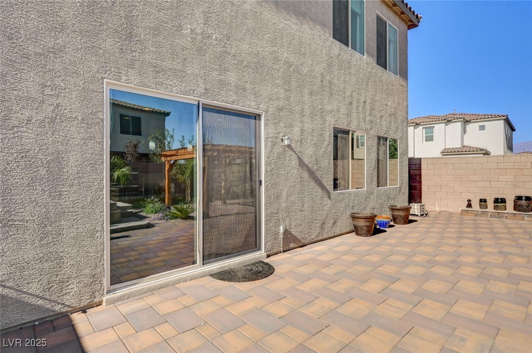 4630 Summer Azure Street