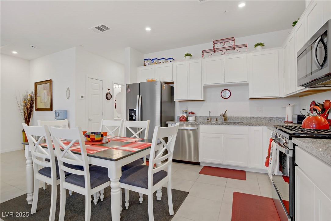 664 Foam Flower Lane