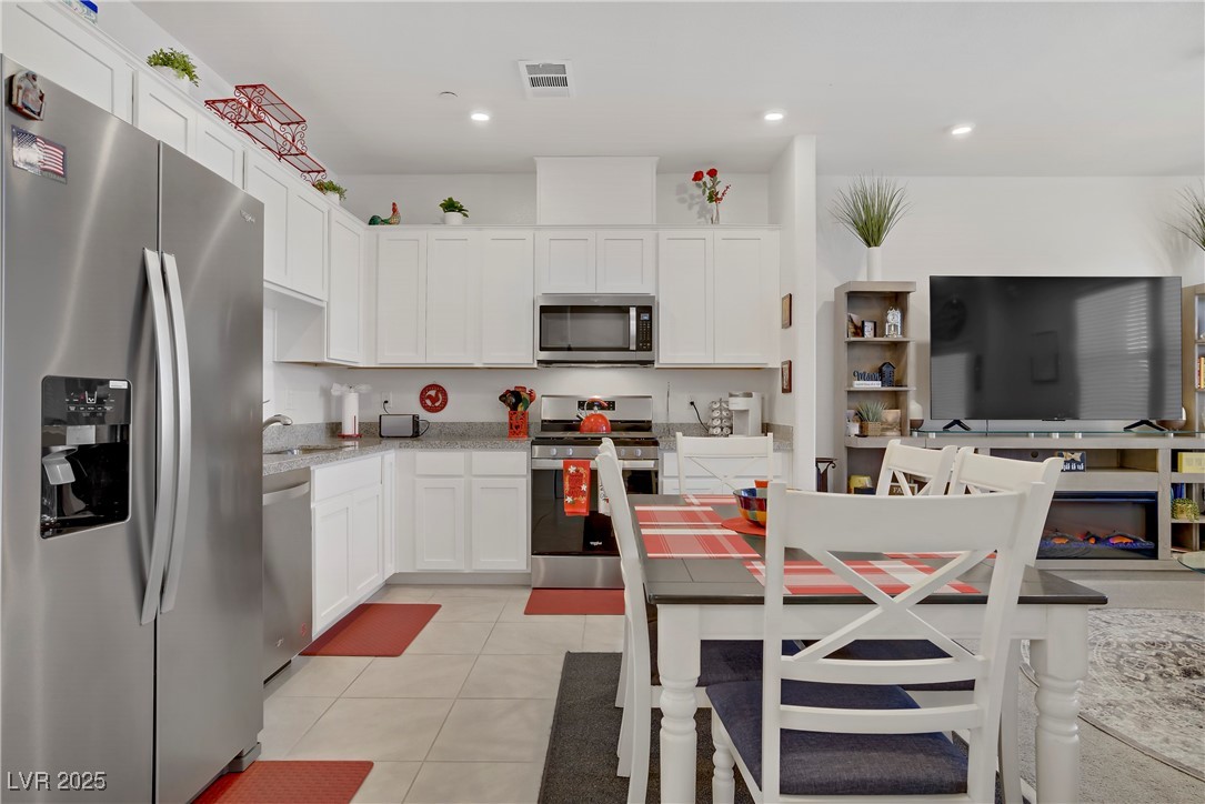 664 Foam Flower Lane