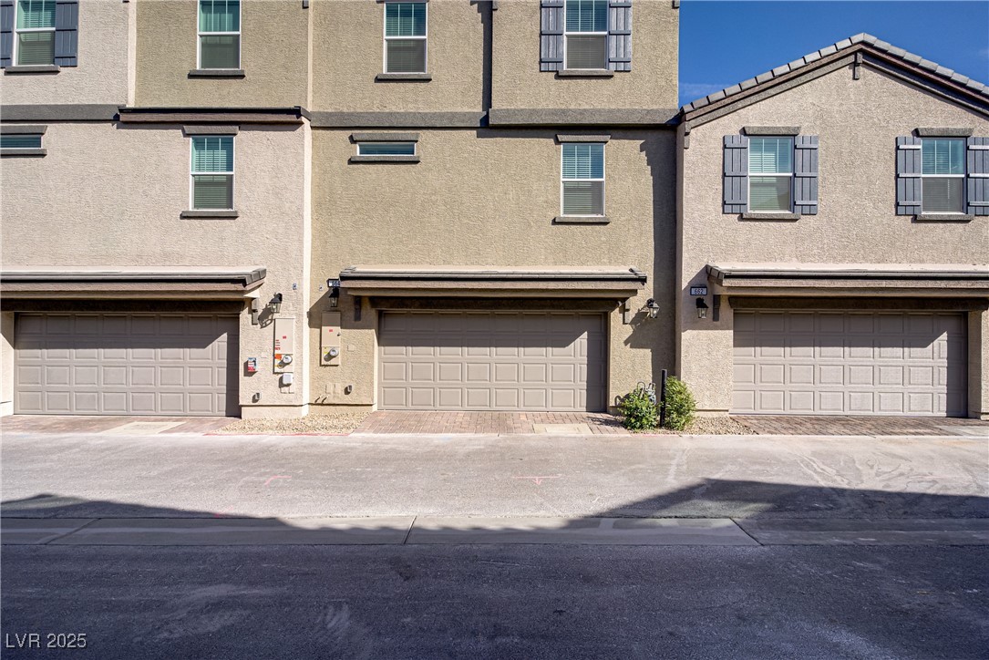 664 Foam Flower Lane