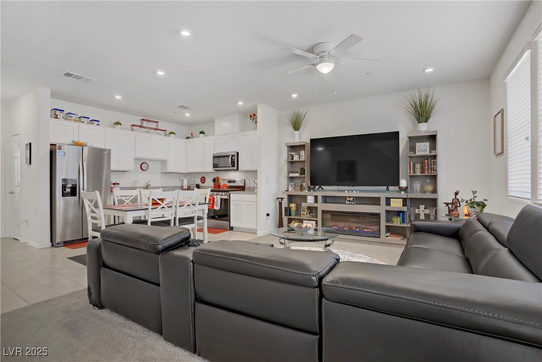 664 Foam Flower Lane