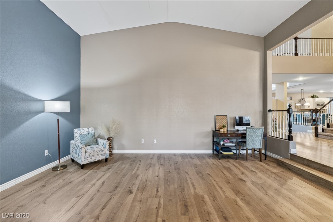 7631 Man O War Street