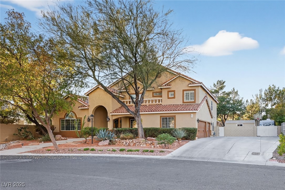 7631 Man O War Street