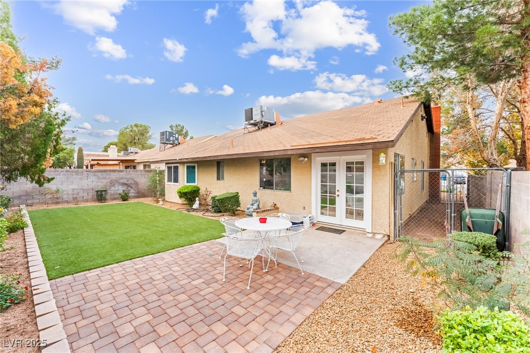 6217 Carmen Boulevard