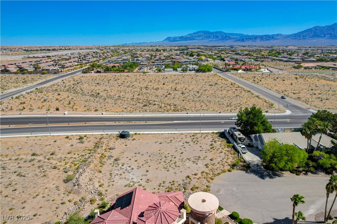 5575 Michelli Crest Way