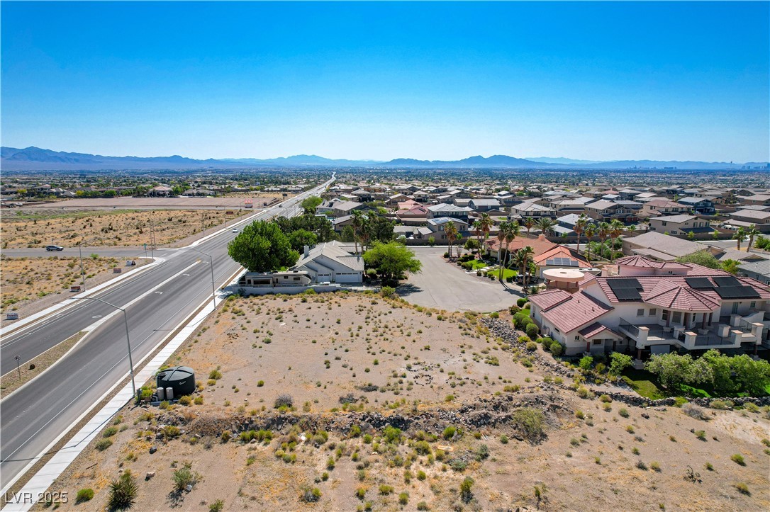 5575 Michelli Crest Way