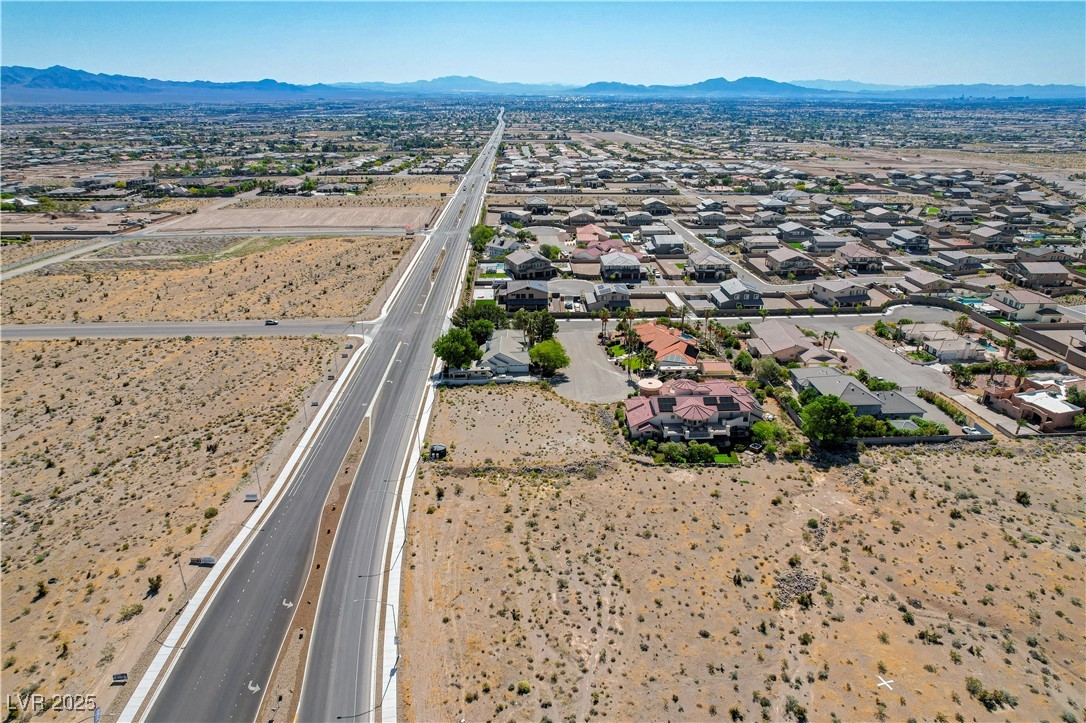 5575 Michelli Crest Way