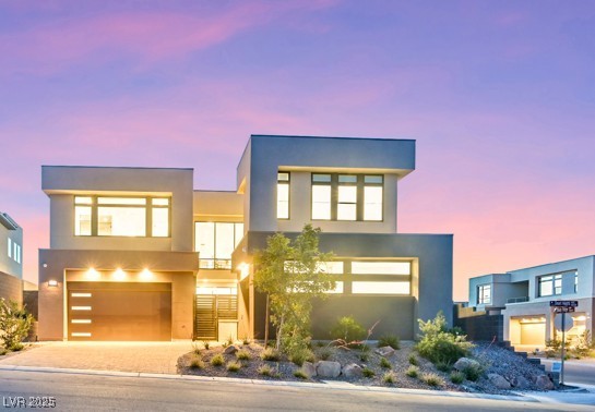 10718 Desert Heights Avenue