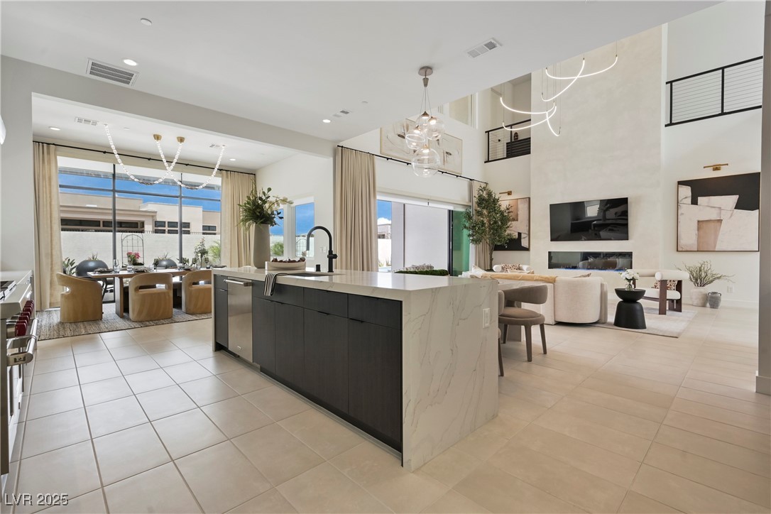 10718 Desert Heights Avenue