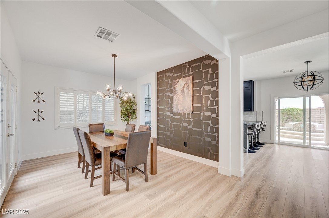 12121 Las Hurdes Avenue