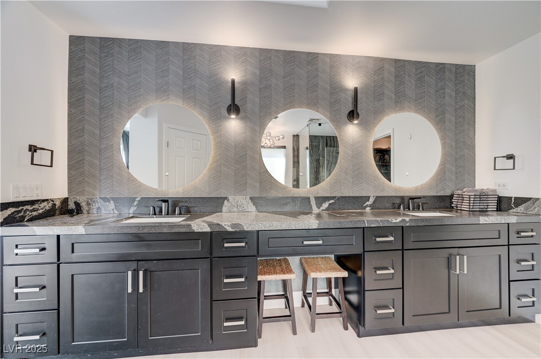 12121 Las Hurdes Avenue